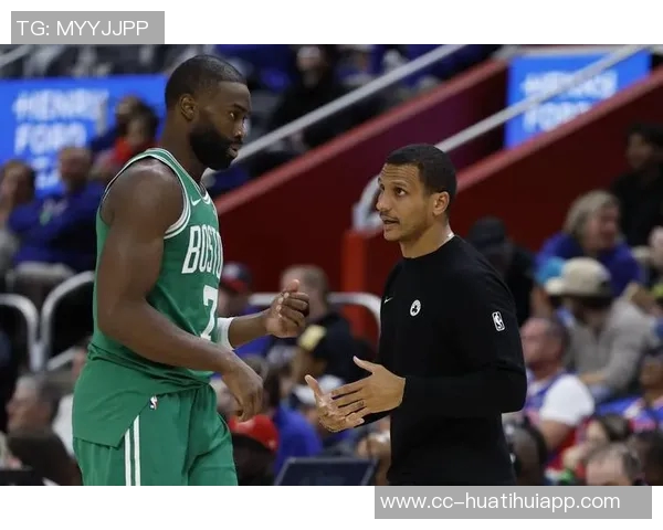 杰伦布朗积极沟通教练组力争参与明天背靠背比赛