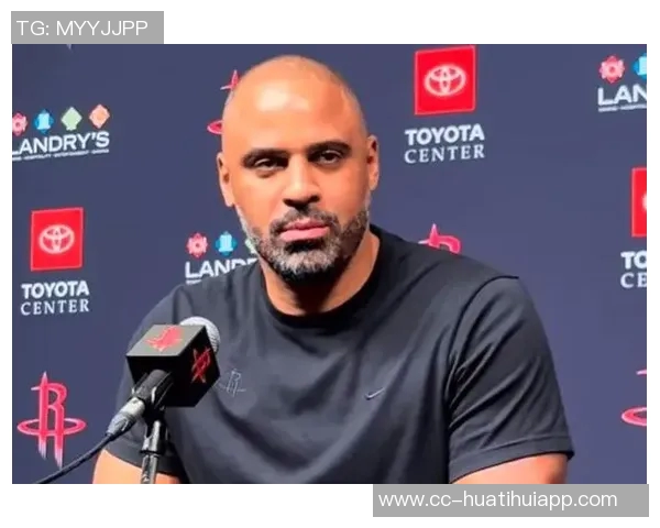 乌度卡期待中国赛热闹氛围称其如同拉斯维加斯般喜庆欢乐 乌度卡期待中国赛热闹氛围称其如同拉斯维加斯般喜庆欢乐